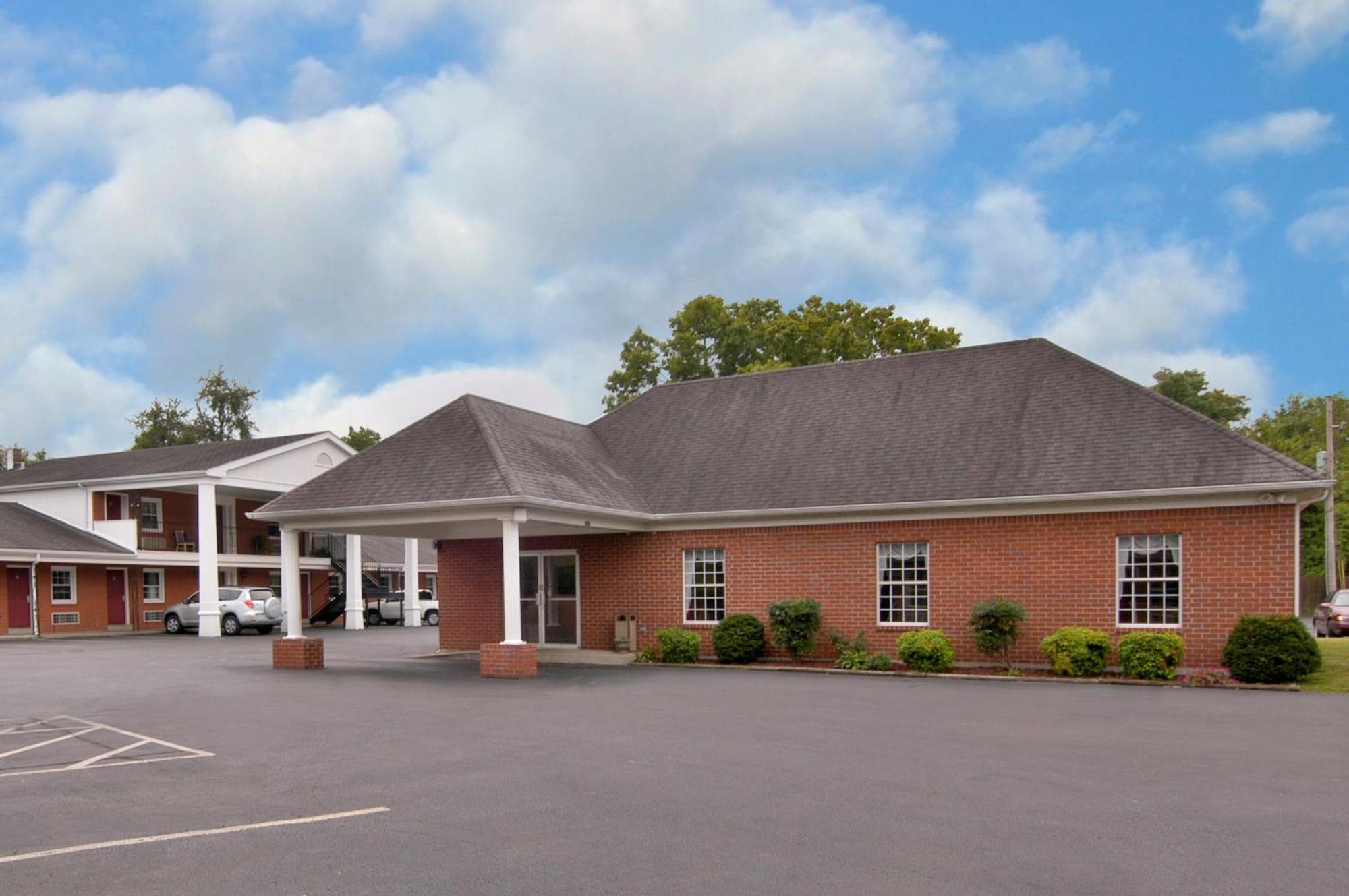 Bourbon Capital Inn Bardstown Zewnętrze zdjęcie